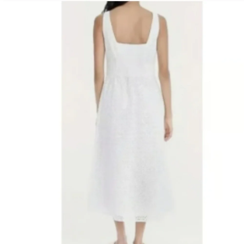 NWT J.Crew Eyelet Button-Front Sleeveless Midi Dress Size 8 - Picture 2 of 16